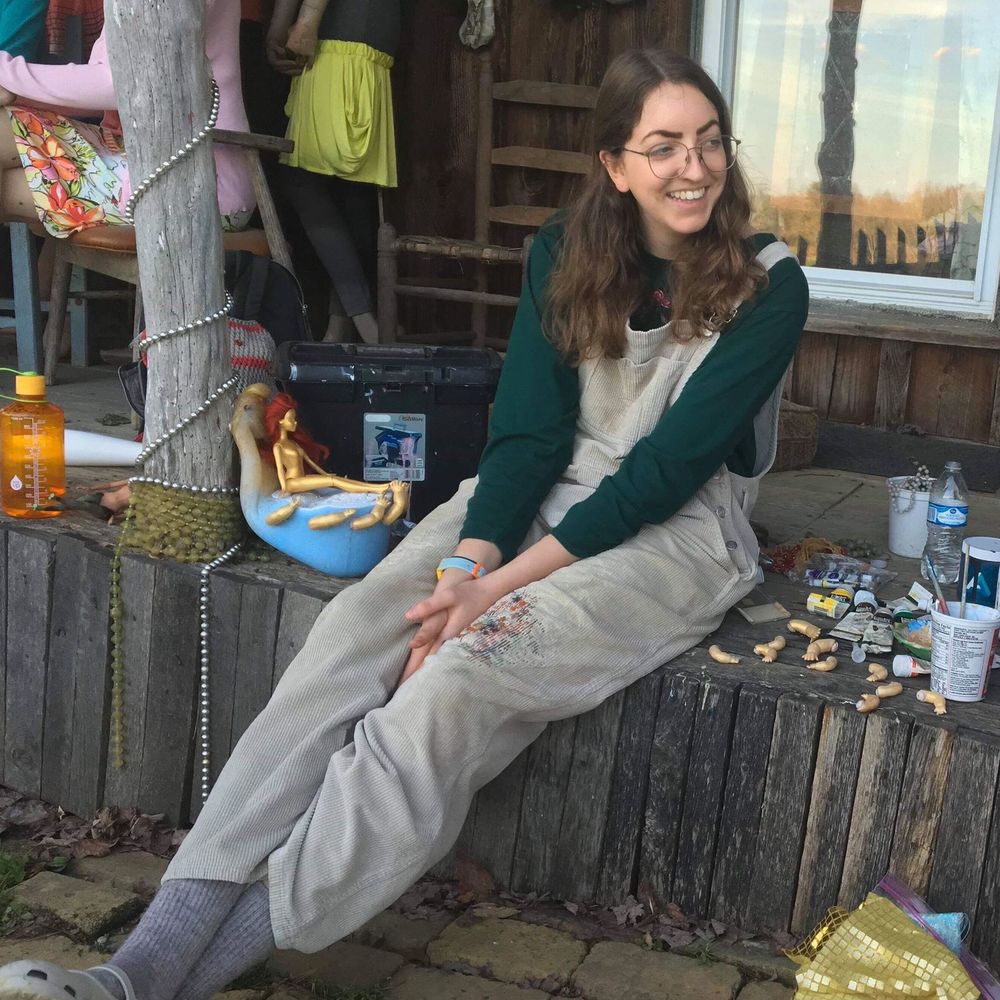 Meet your Posher, Isabel